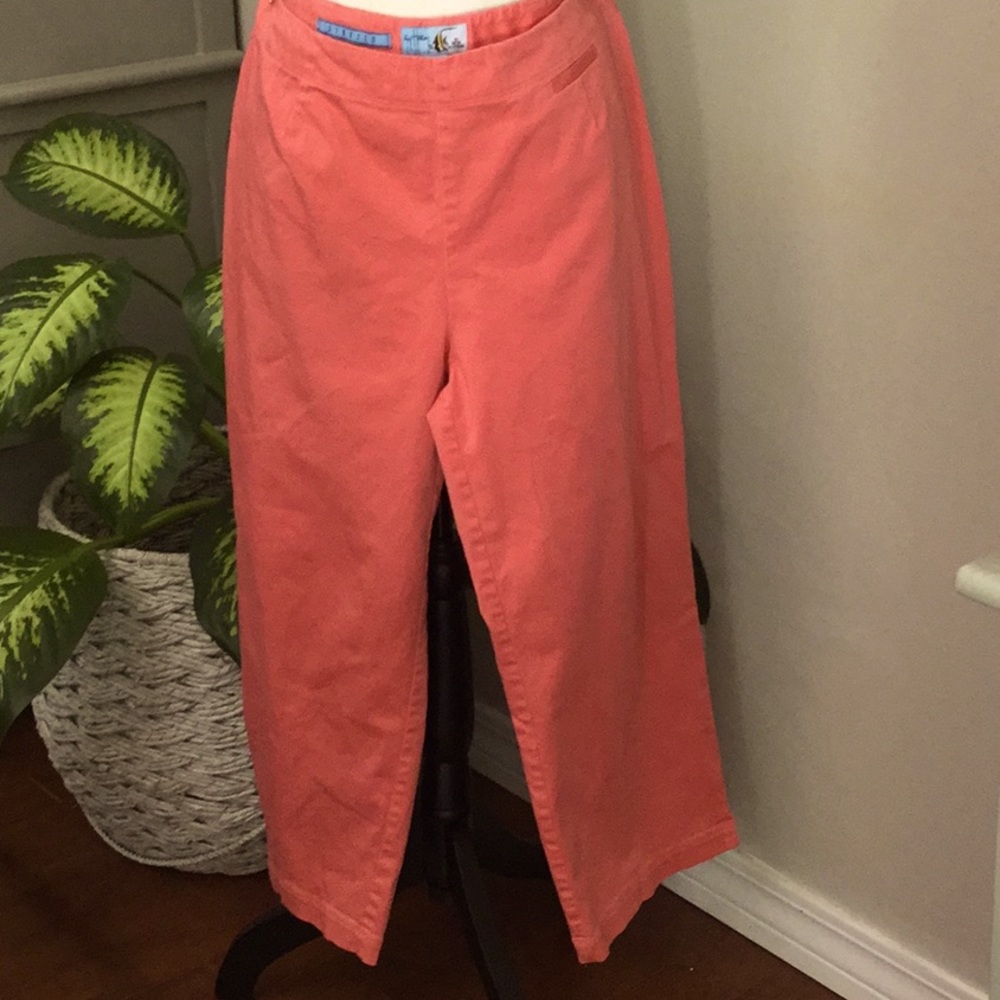 GUY HARVEY coral Capri poplin pants side zipper Like New